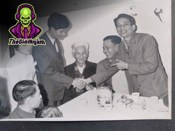 2. Chuyện Tình Yêu Của Nhà Báo Xuân Lâm và Tạ Thị Xiêm