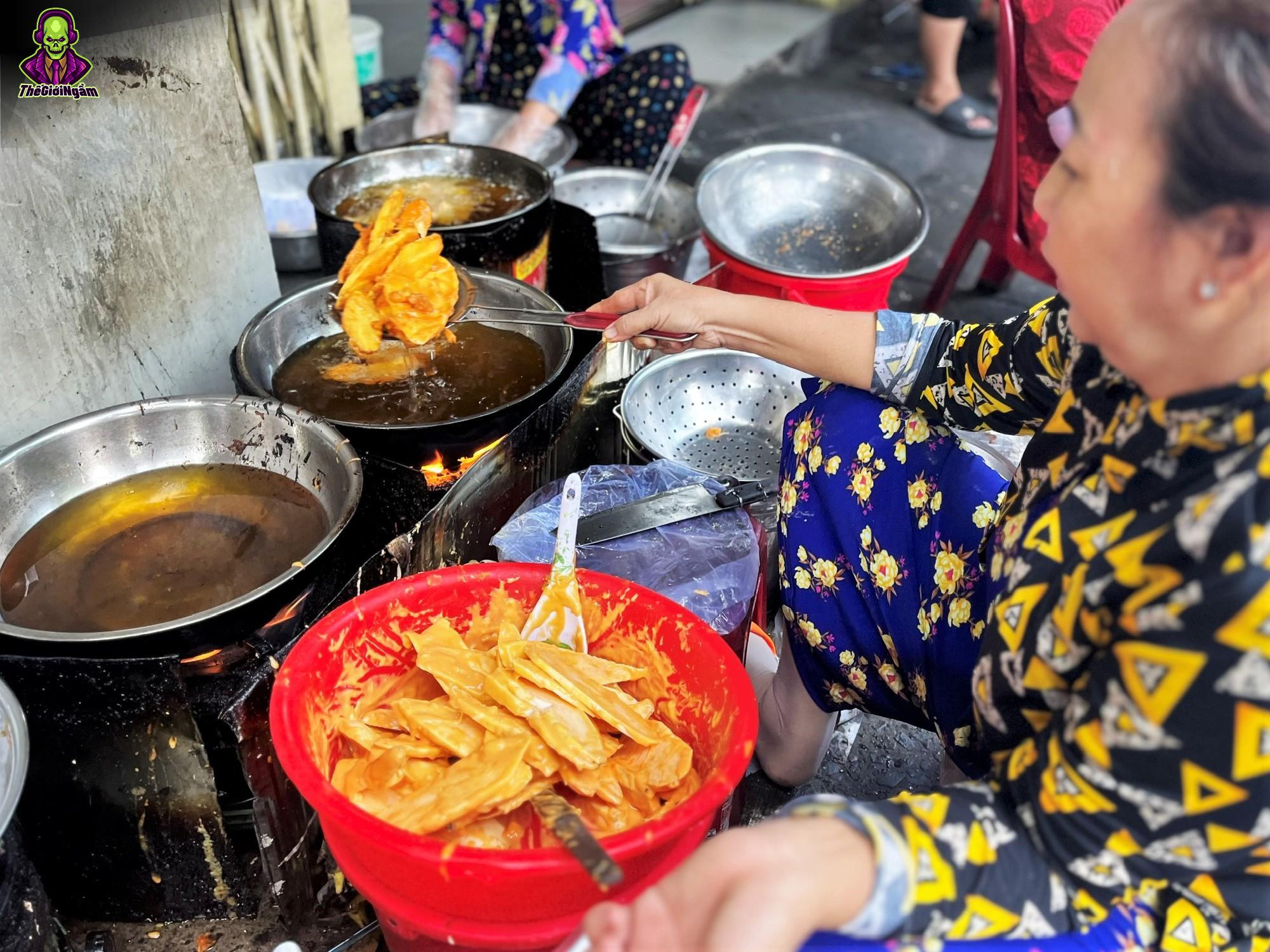 Khám Phá Chợ 200 - Hành Trình Ẩm Thực Không Thể Thiếu Tại Sài Gòn
