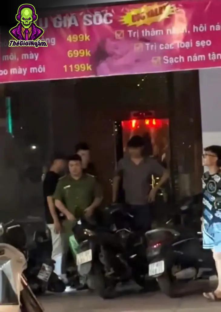 Công Chúng Phản Ứng Và Vai Trò Của Truyền Thông